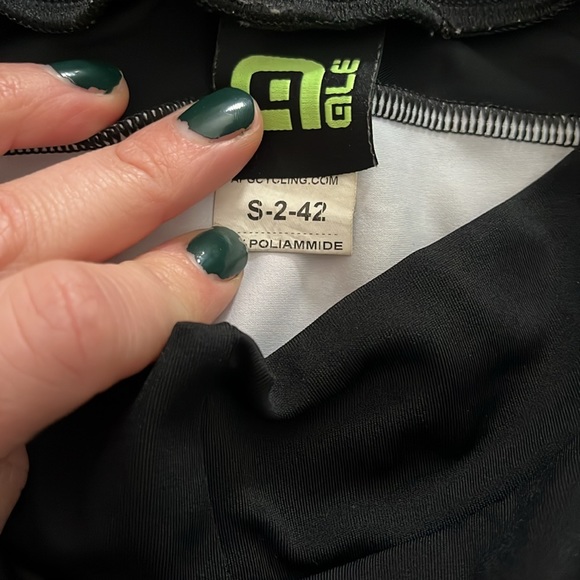 Women’s road kit from APG Cycling - Picture 5 of 6